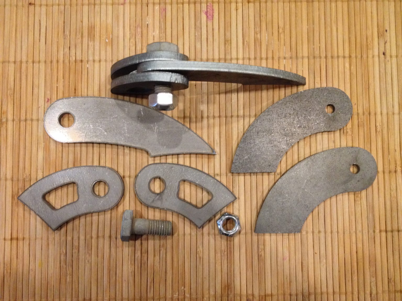 Custom Star BBQ Pit Hinge – Heavy-Duty Steel By Fused In Carbon